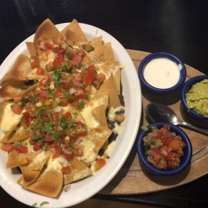 Nachos with beans