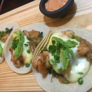 tacos con langostinos ?