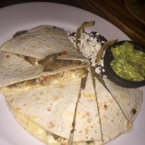 quesadilla de hongos con ques