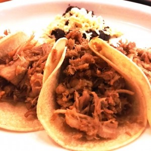 tacos de carnitas version plain