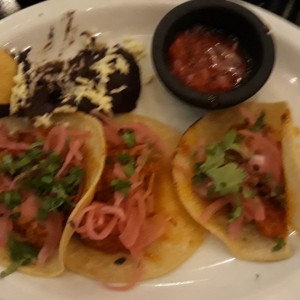 tacos de cochinita pibil