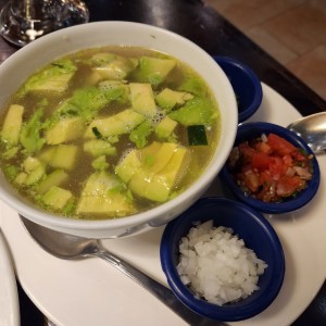 Sopas - Caldo Tlalpeno