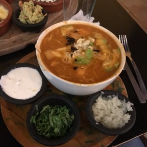 sopa azteca