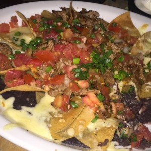 nachos . 