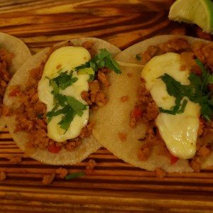 tacos de chorizo