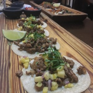 Tacos al pastor