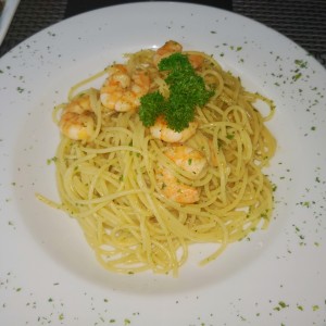 Pasta con camarones