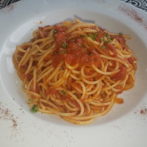 spaguetti pomodoro