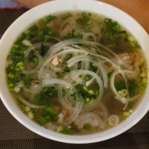 pho de carne cocido