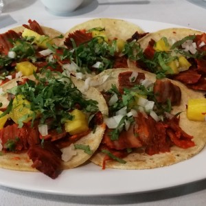 Tacos al pastor