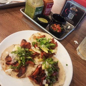 Tacos al Pastor