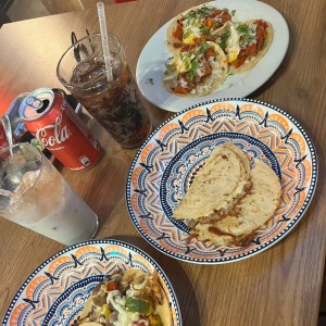 Quesadillas, tacos al pastor, horchata