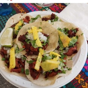 tacos al pastor 