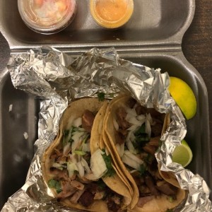 Tacos de Carnitas surtidas