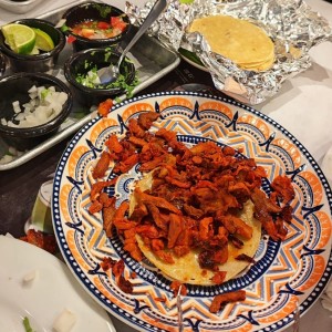 Tacos al pastor 