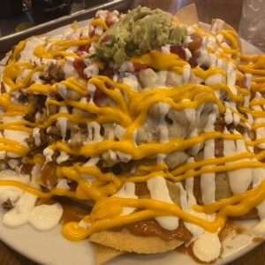 Nachos Especiales de Pollo