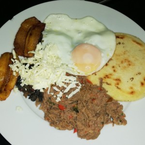 desayuno criollo