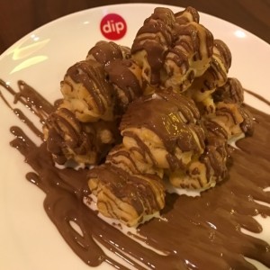 Profiteroles