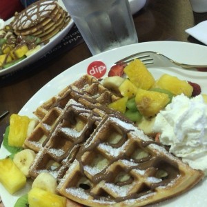 Waffles con chocolate con leche 