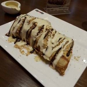 Banana Crunch Crepe con Chocolate Blanco 