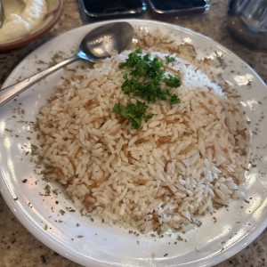 Entradas Libanesas - Mjadarah Arroz