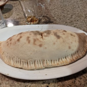 Calzone de Pollo con Hongos