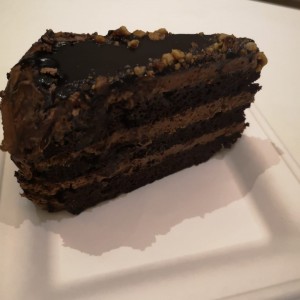 pedazo torta ferrero roche