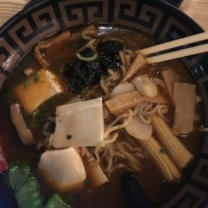 Ramen vegetariano