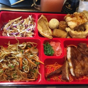 Bento box - Yakisoba set