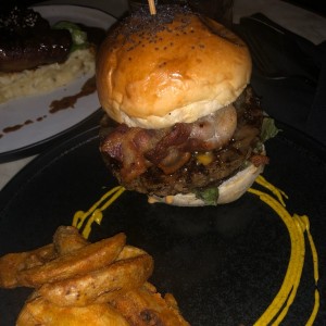 El Viejo Santana burger