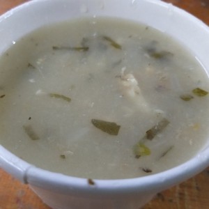 sopa de pollo