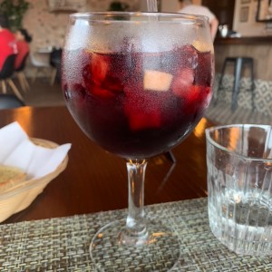 Sangria 750ml (25oz) Tinto o Blanco