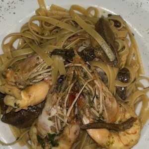 Pastas - Gamberoni Al Funghi