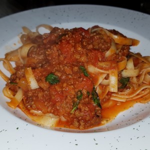 Fettuccine a la Bolognesa 