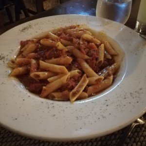 pasta a la bolognesa