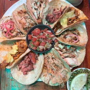 Tacos de la casa 