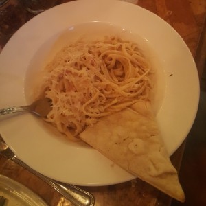 Linguini carbonara