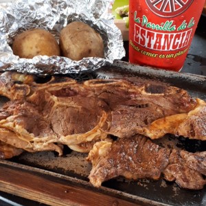 Churrasco a la Plancha con papa asada