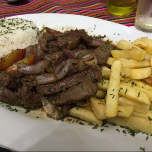 lomo saltado