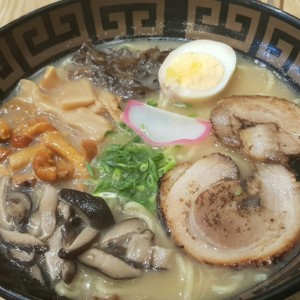 Tonkotsu ramen