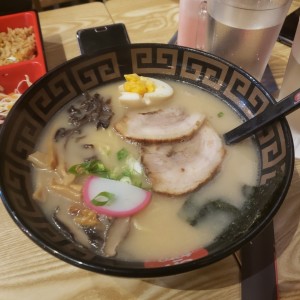  ramen - tonkotsu 