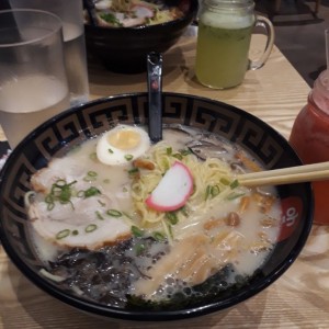 ramen Tonkotsu 