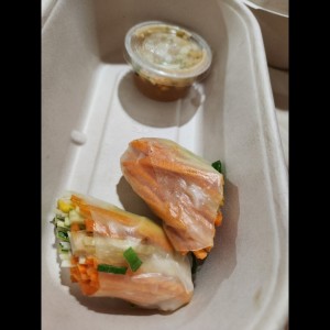 Rollitos de Papel de Arroz de Pollo
