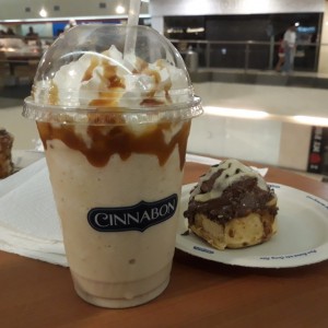 Chillata de caramelo y Cinnabon con Nutella 