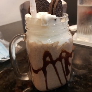 Oreo Milkshake