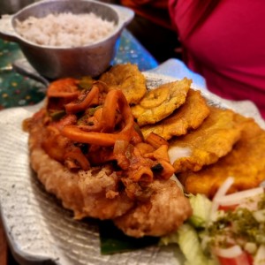 filete de pescado a lo macho