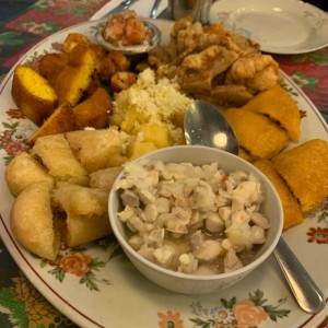 Frituras y Ceviche