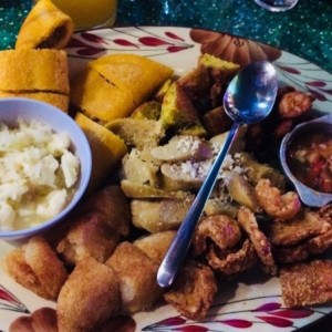 bandeja tipica