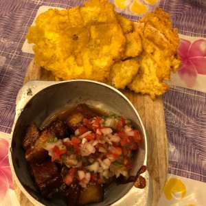 Chicharrones Glaseados en Tamarindo