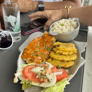 Filete de Pescado Al Ajillo